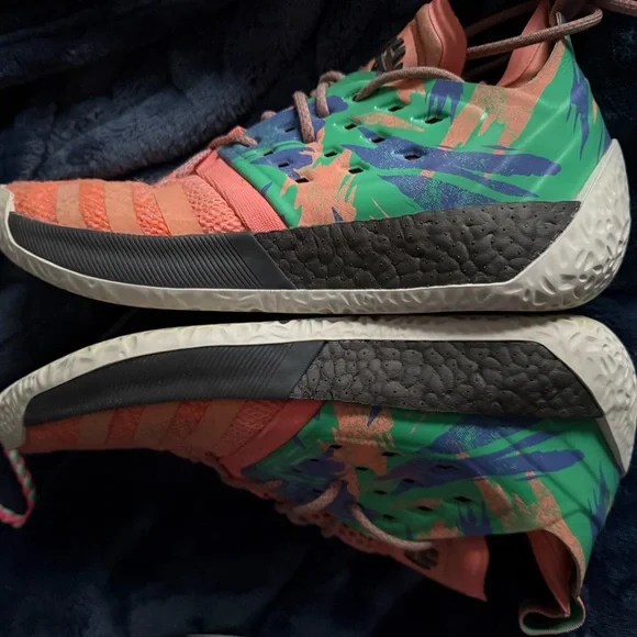 Men’s James harden basketball shoes size 10.5 - Picture 4 of 4